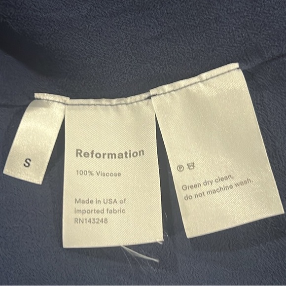 Reformation Monica navy polka dot short sleeve wrap dress size small - Picture 9 of 9